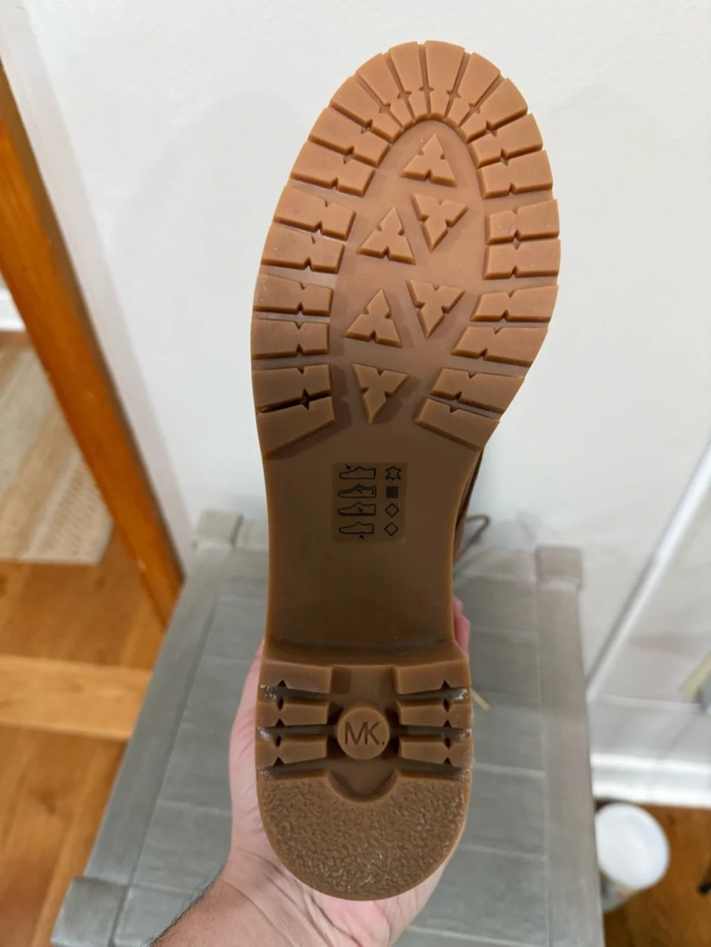 Michael Kors Luggage Brown Leather Lace-Up Ankle Boots - Picture 3 of 6